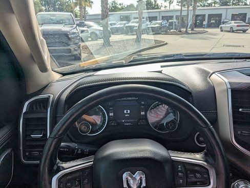 Certified 2019 RAM 1500 Laramie AWD/4WD image 28