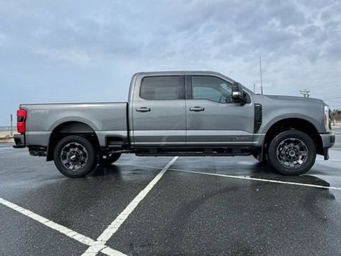 Used 2024 Ford F250 Lariat w/ Lariat Ultimate Package AWD/4WD image 2