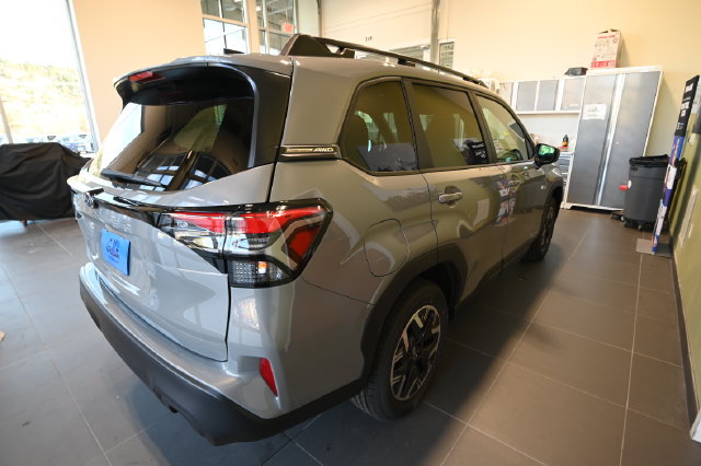 New 2026 Subaru Forester Premium AWD/4WD image 14