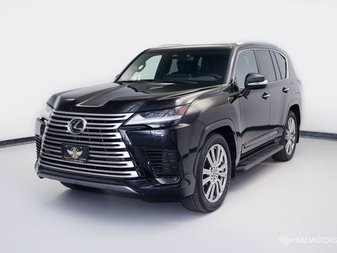 Used 2026 Lexus LX 700h Ultra Luxury w/ Accessory Package (Z1) AWD/4WD image 2
