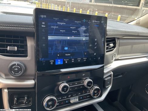 Used 2022 Ford Expedition XLT RWD image 17