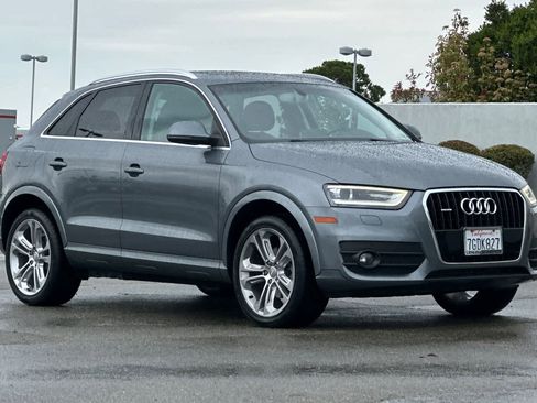 Used 2015 Audi Q3 2.0T Prestige w/ Prestige Package AWD/4WD image 5