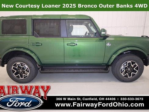New 2025 Ford Bronco Outer Banks image 1