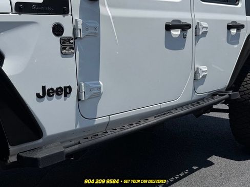 Used 2021 Jeep Wrangler Unlimited Sport AWD/4WD image 18