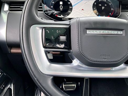 Used 2023 Land Rover Range Rover SE image 11