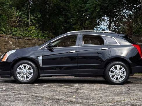 Used 2015 Cadillac SRX Luxury w/ Driver Awareness Package FWD image 9