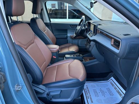 Used 2022 Ford Maverick Lariat w/ Lariat Luxury Package image 11