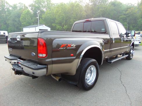 Used 2005 Ford F350 Lariat AWD/4WD image 61