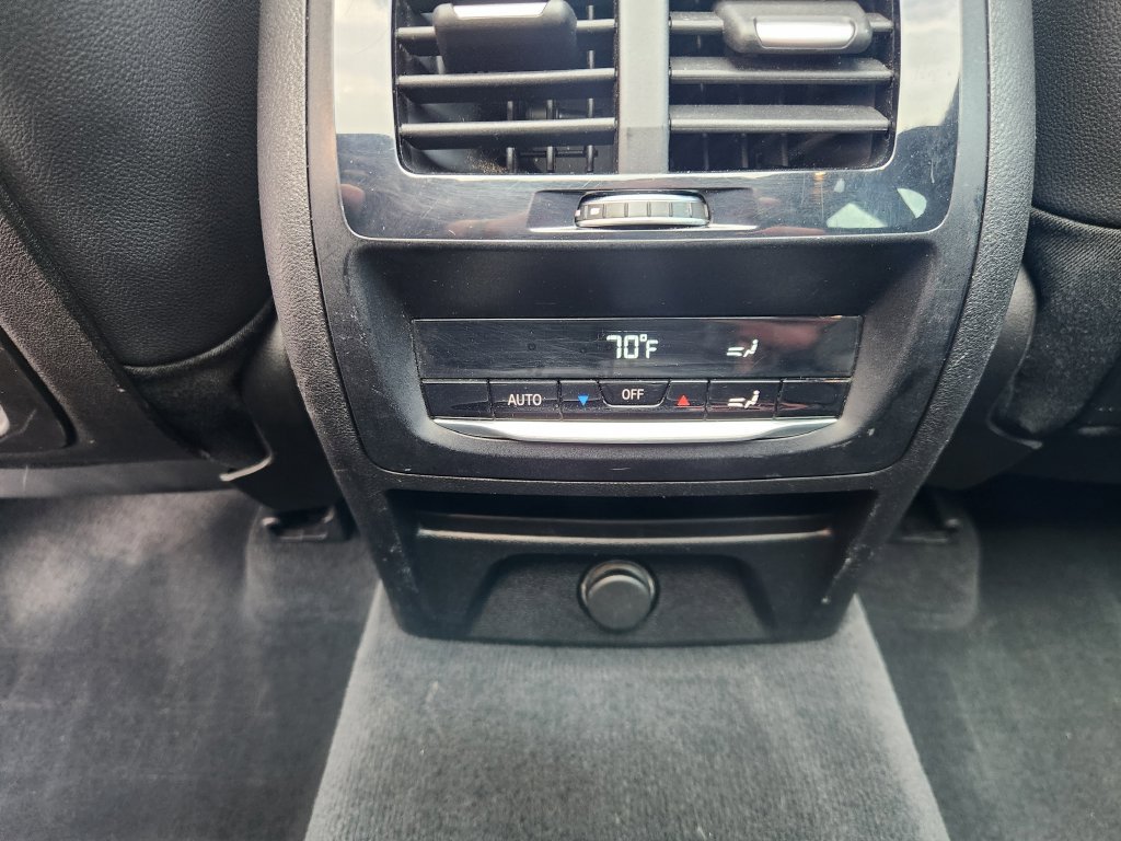Used 2018 BMW X3 xDrive30i AWD/4WD image 19