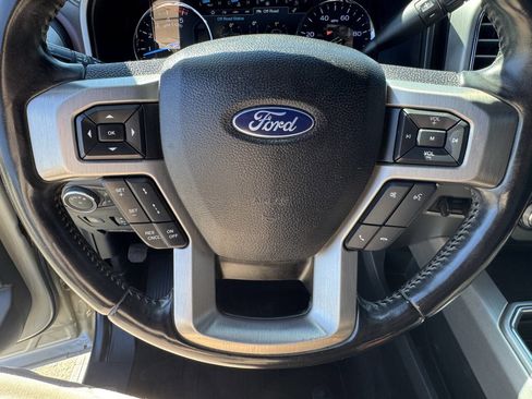 Used 2017 Ford F250 Platinum w/ Platinum Ultimate Package AWD/4WD image 16