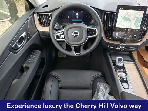 New 2026 Volvo XC60 T8 Ultra w/ Protection Package Premier AWD/4WD image 8