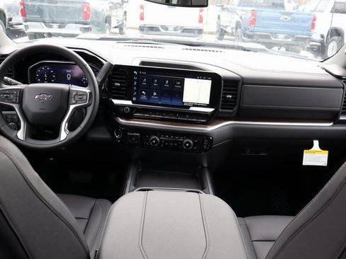 New 2026 Chevrolet Silverado 2500 LT w/ Trail Boss Package image 16