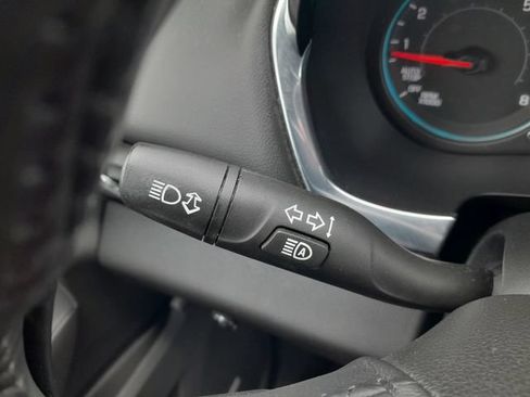 Used 2022 Chevrolet Traverse RS AWD/4WD image 16