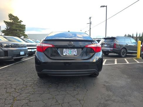 Used 2015 Toyota Corolla S image 6