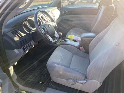 Used 2015 Toyota Tacoma 2WD Access Cab image 7