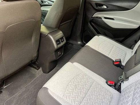Used 2023 Chevrolet Equinox LS AWD/4WD image 16