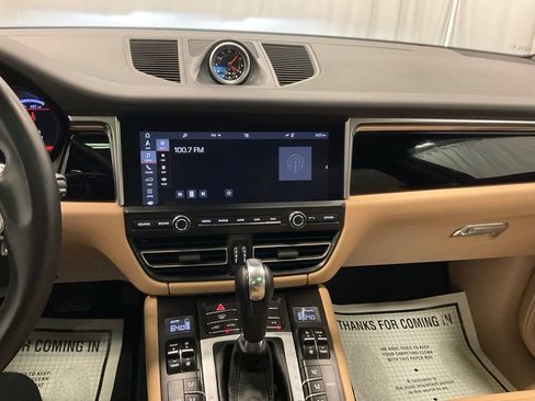 Used 2019 Porsche Macan S AWD/4WD image 23