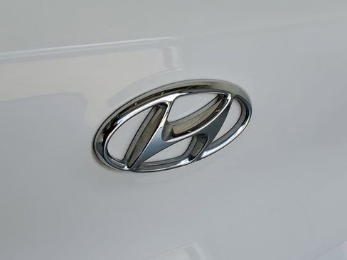 Used 2021 Hyundai Tucson SEL w/ Cargo Package image 9