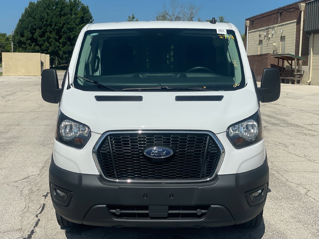 Used 2025 Ford Transit 250 Low Roof w/ Exterior Upgrade Package RWD image 8
