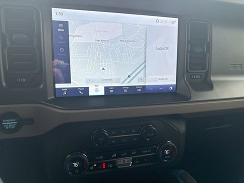 Used 2024 Ford Bronco Wildtrak image 9