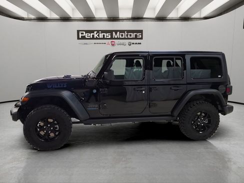Used 2025 Jeep Wrangler Unlimited Sport S 4xe image 2