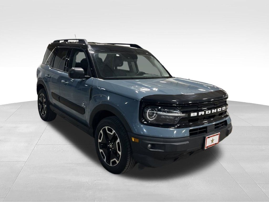 Used 2021 Ford Bronco Sport Outer Banks AWD/4WD image 5