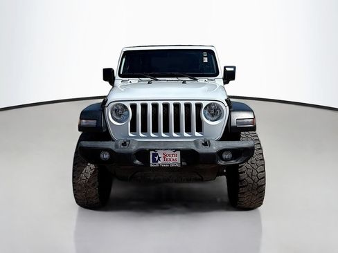 Used 2019 Jeep Wrangler Unlimited Sport S AWD/4WD image 2