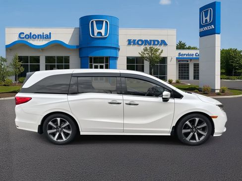Used 2022 Honda Odyssey Elite image 8