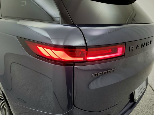 New 2026 Land Rover Range Rover Sport Dynamic SE AWD/4WD image 31