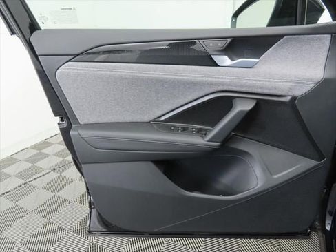 New 2026 Volkswagen Tiguan S image 24