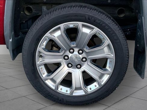 Used 2018 GMC Sierra 1500 Denali w/ Denali Ultimate Package image 11