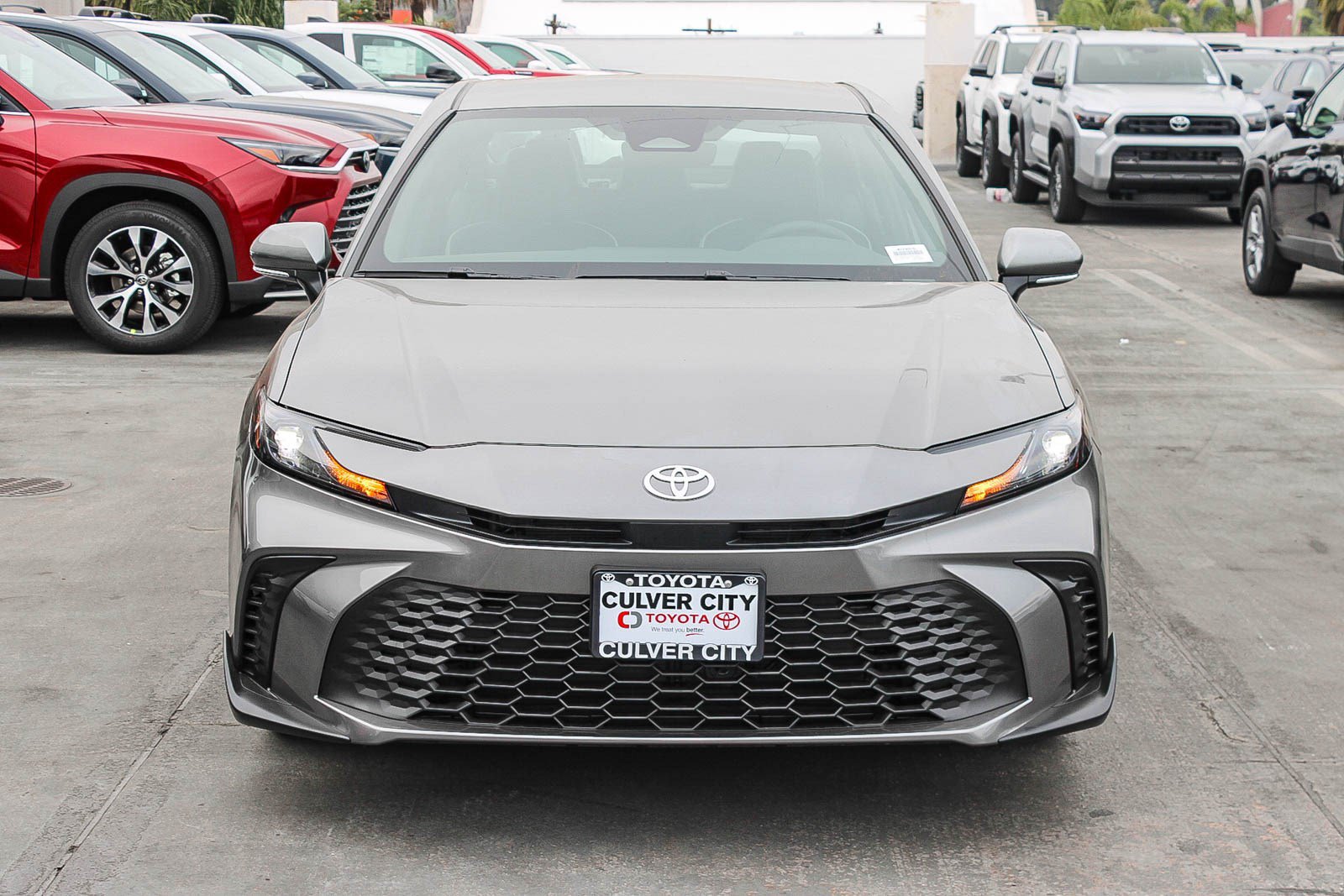 New 2026 Toyota Camry SE FWD image 2