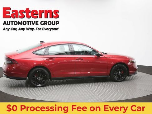 Used 2025 Honda Accord SE image 43