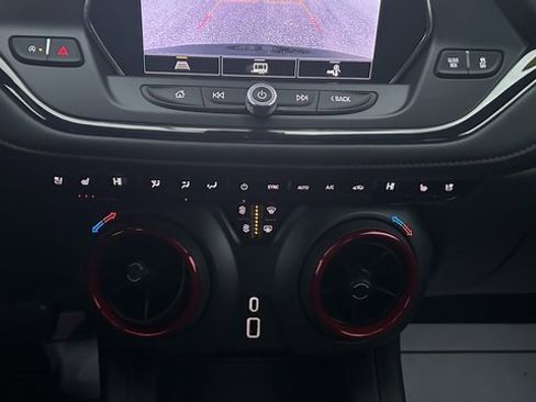 Certified 2021 Chevrolet Blazer RS w/ Enhanced Convenience Package image 31