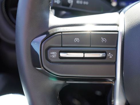 Certified 2023 Chevrolet Colorado LT w/ LT Convenience Package III image 30