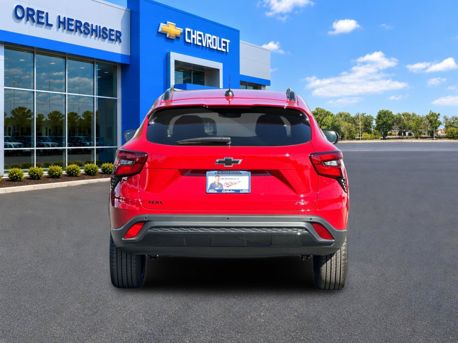 New 2026 Chevrolet Trax RS w/ Driver Confidence Package FWD image 5