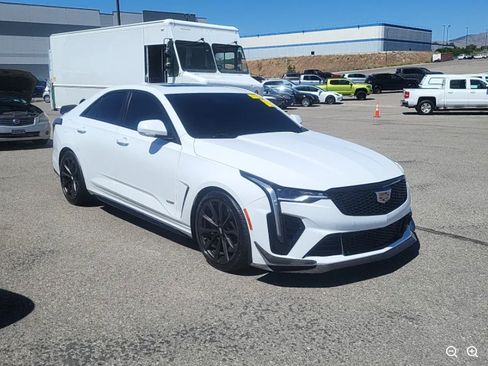 Used 2022 Cadillac CT4 V Blackwing w/ Carbon Fiber 1 Package RWD image 5