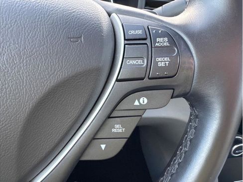 Used 2017 Acura ILX image 19