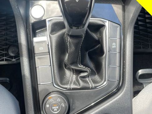 Certified 2024 Volkswagen Taos S AWD/4WD image 25