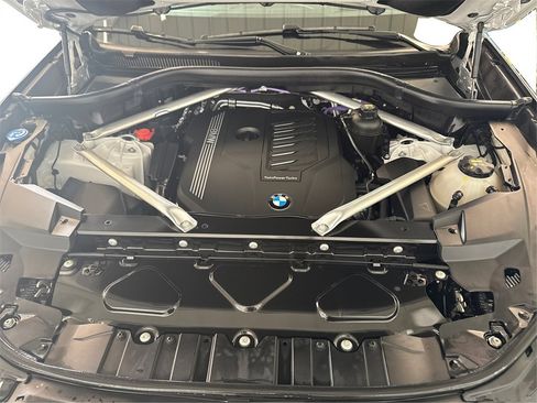 Certified 2023 BMW X5 sDrive40i w/ M Sport Package image 11