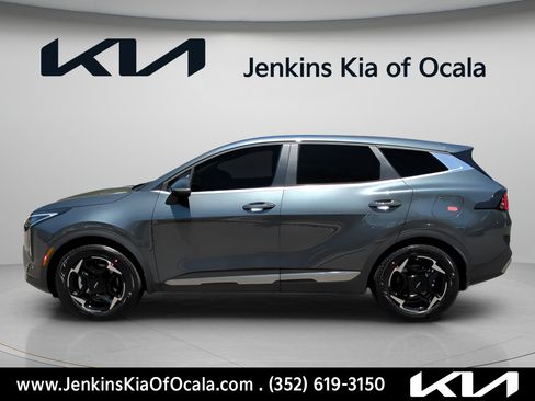 New 2026 Kia Sportage EX FWD image 8