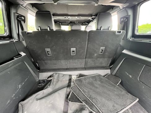 Used 2025 Ford Bronco Outer Banks AWD/4WD image 35