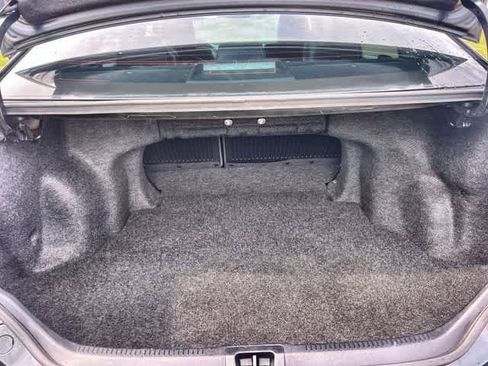 Used 2014 Toyota Camry SE FWD image 20
