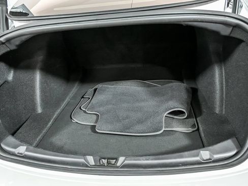 Used 2021 Tesla Model 3 Standard Range Plus RWD image 9