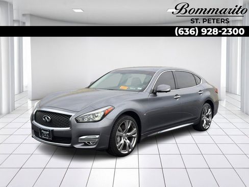 Used 2017 INFINITI Q70 L 3.7 AWD/4WD image 1