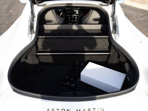 New 2026 Aston Martin V8 Vantage S image 43