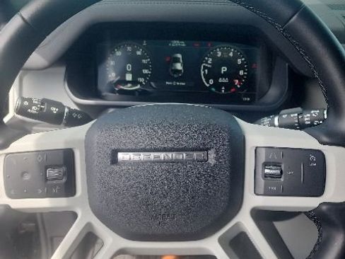 Used 2023 Land Rover Defender 110 S AWD/4WD image 25