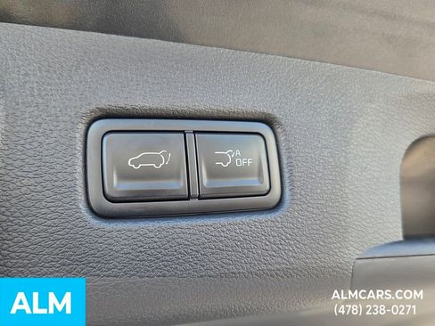 Used 2025 Kia Telluride EX image 12