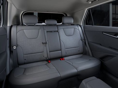 New 2025 Kia Niro SX Touring image 16