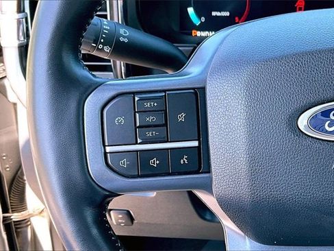 Used 2024 Ford F250 Lariat w/ Chrome Package image 10